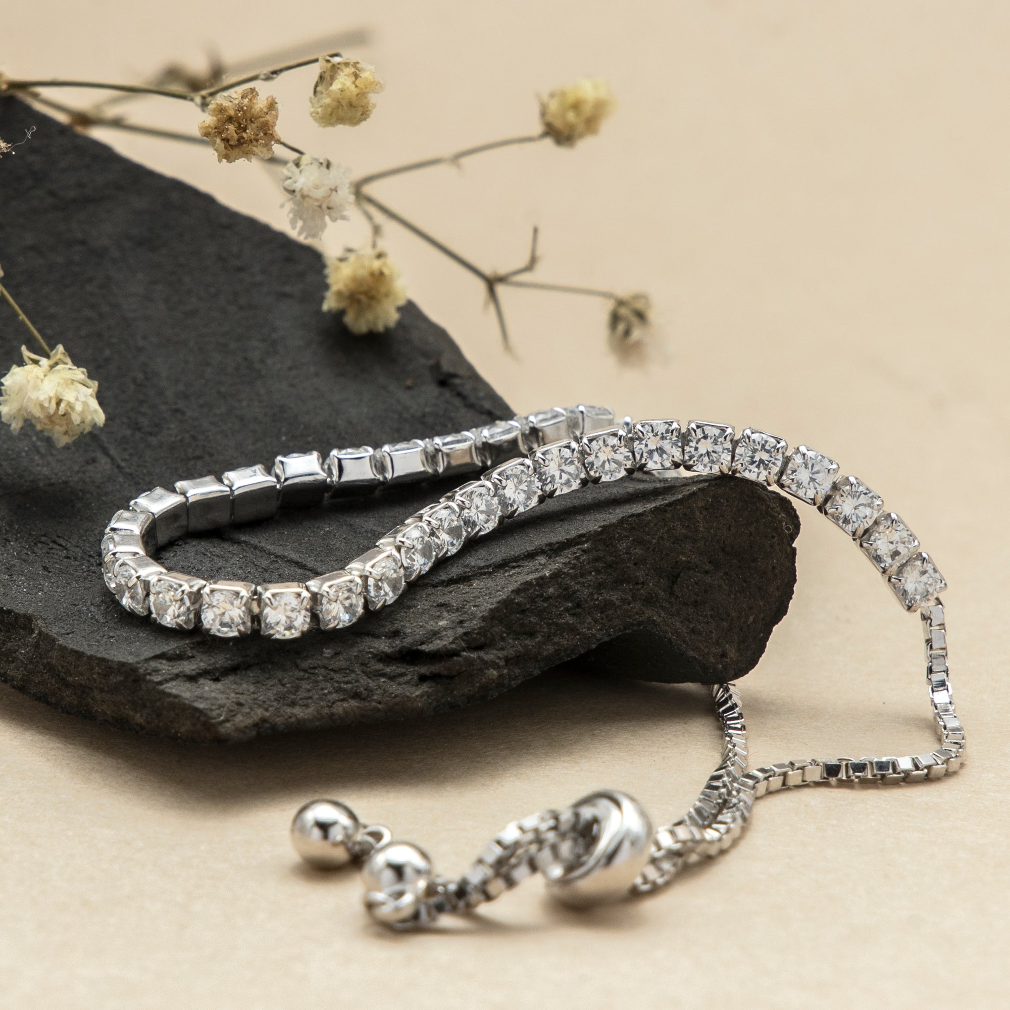 925 Sterling Silver Tennis Bracelet - Elegant Minimalist Jewelry for Everyday and Special Occasions"
"Classic Silver