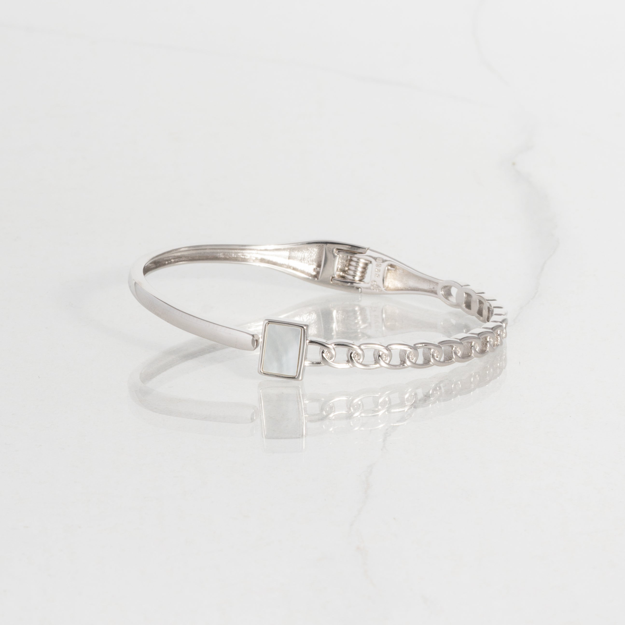 Ivory Glow Rose Gold Bracelet