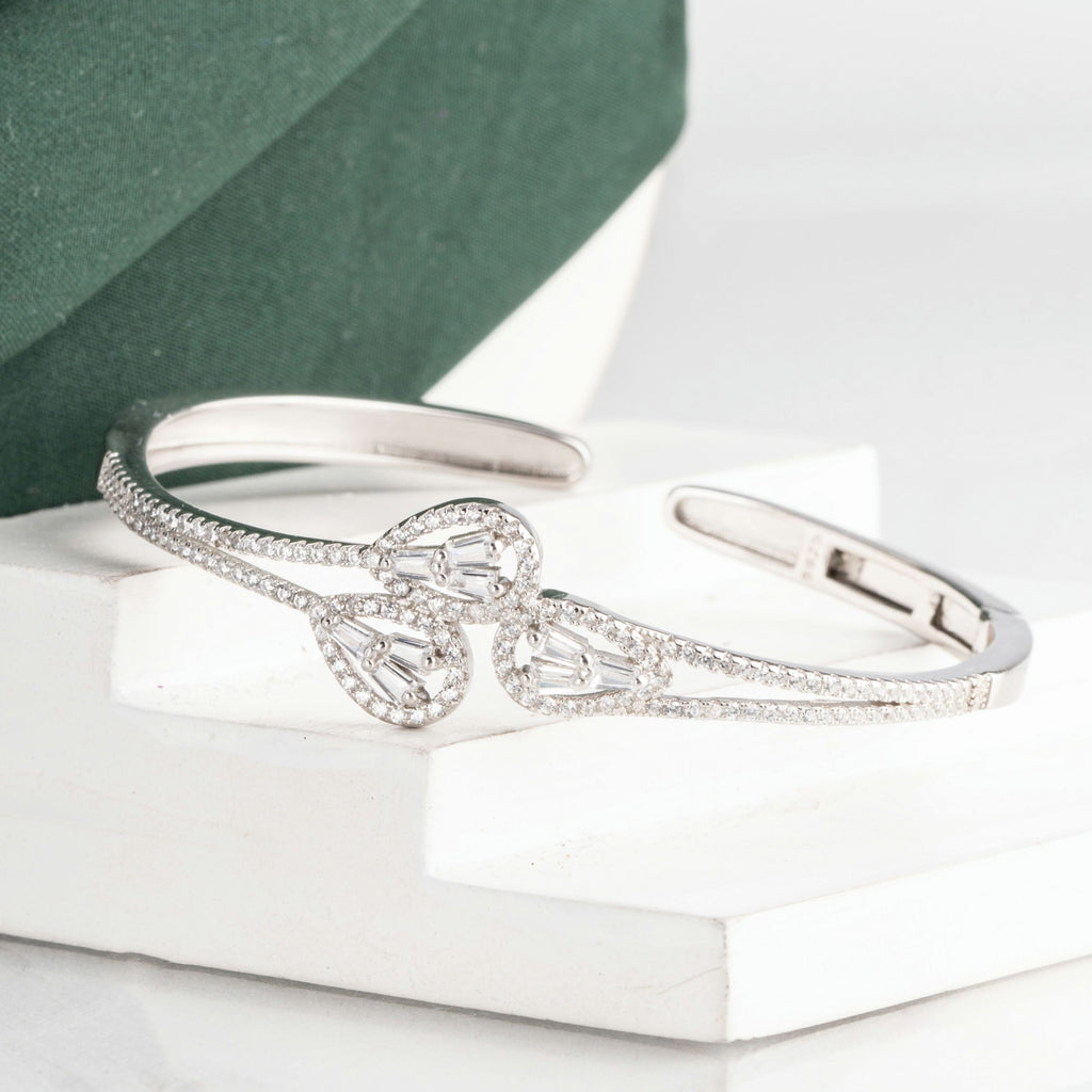Crystal Cascade Openable Bracelet