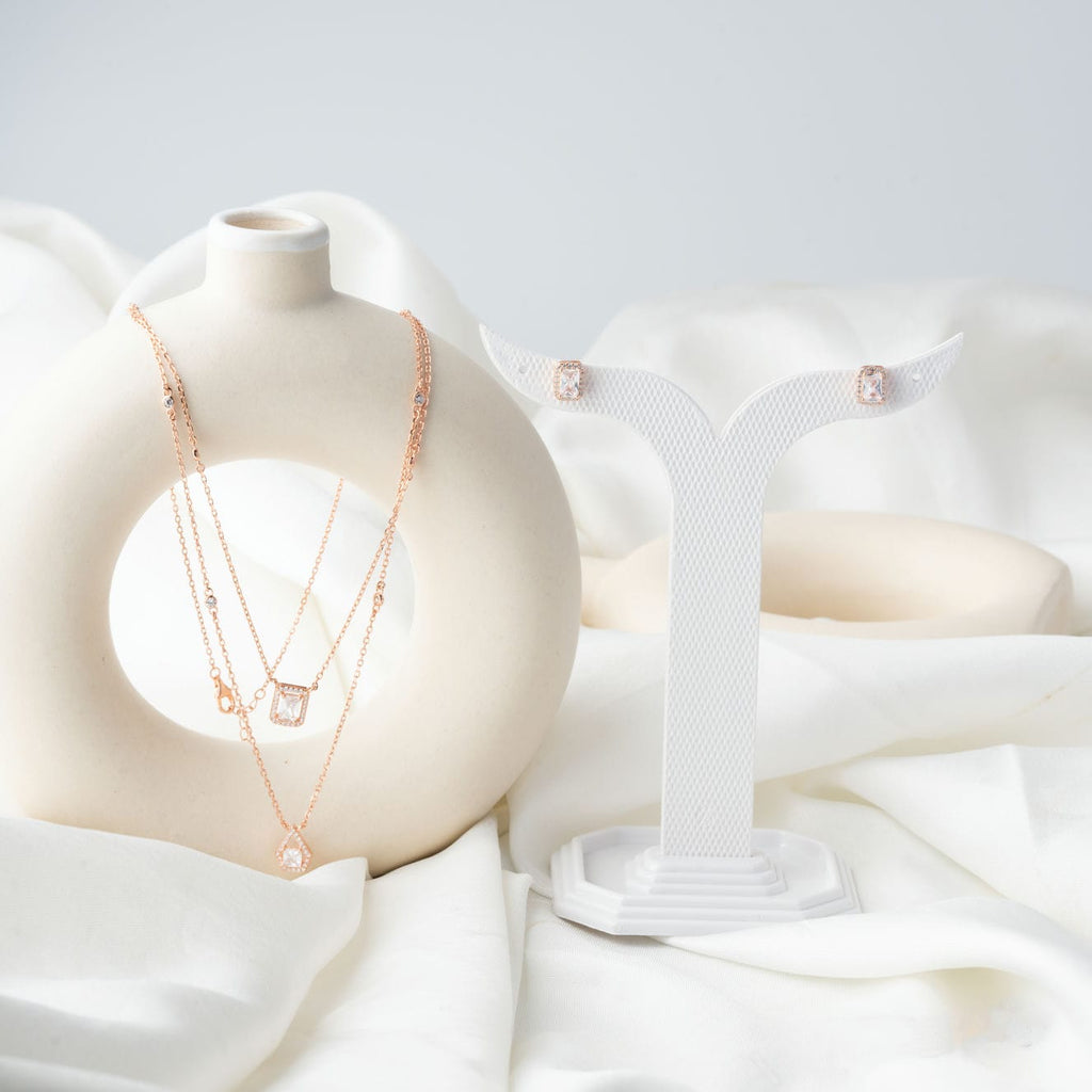 Minimal Baguette Solitaire Pendant Necklace Set