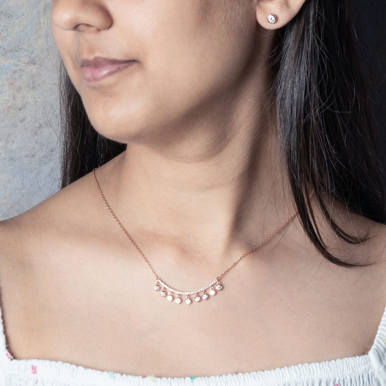 Chic Silver Pendant Necklace Set