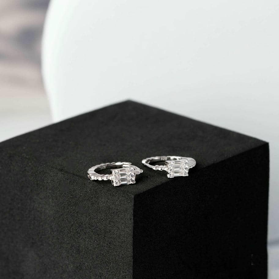 Baugatte Crystal Glow Studs
