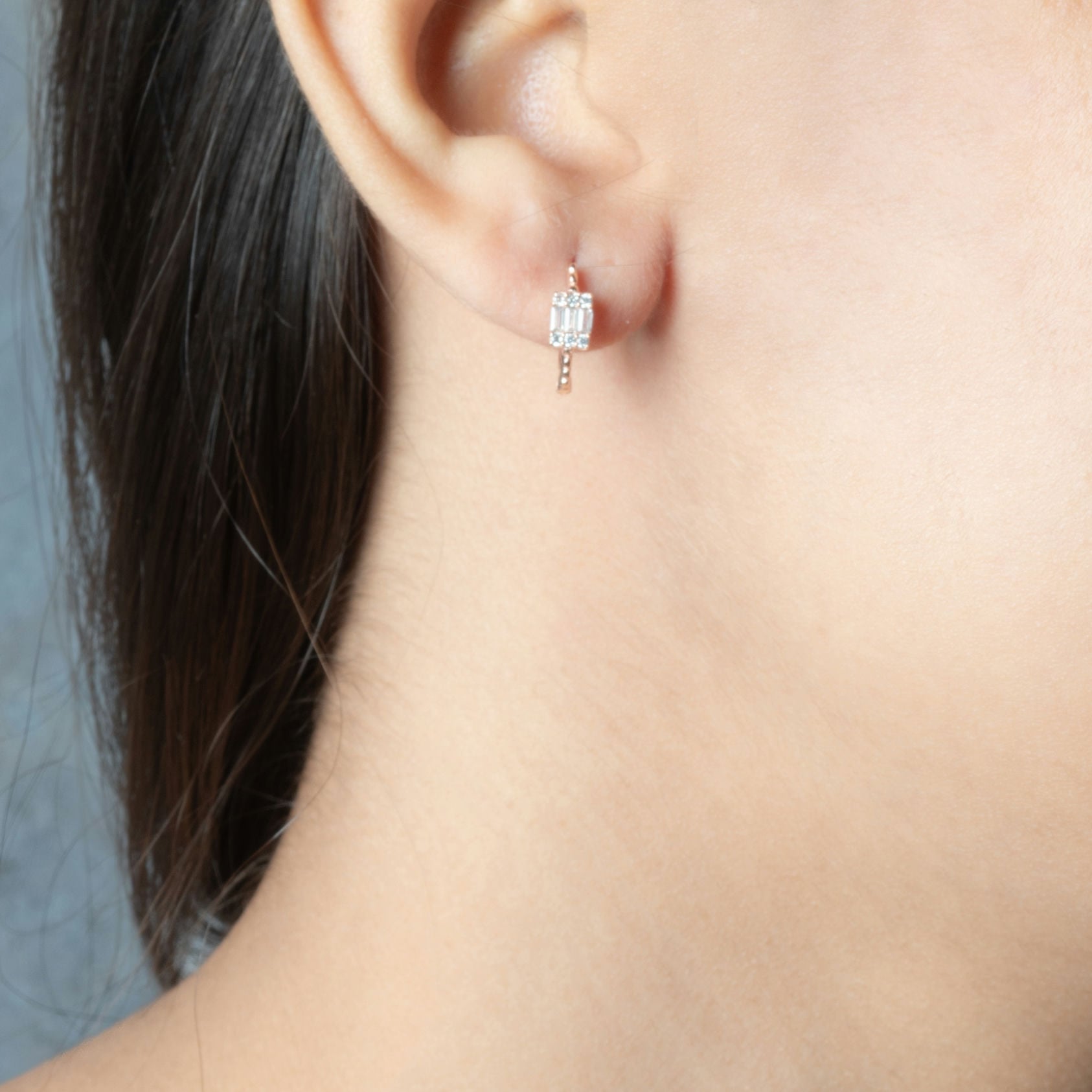 Baugatte Crystal Glow Studs