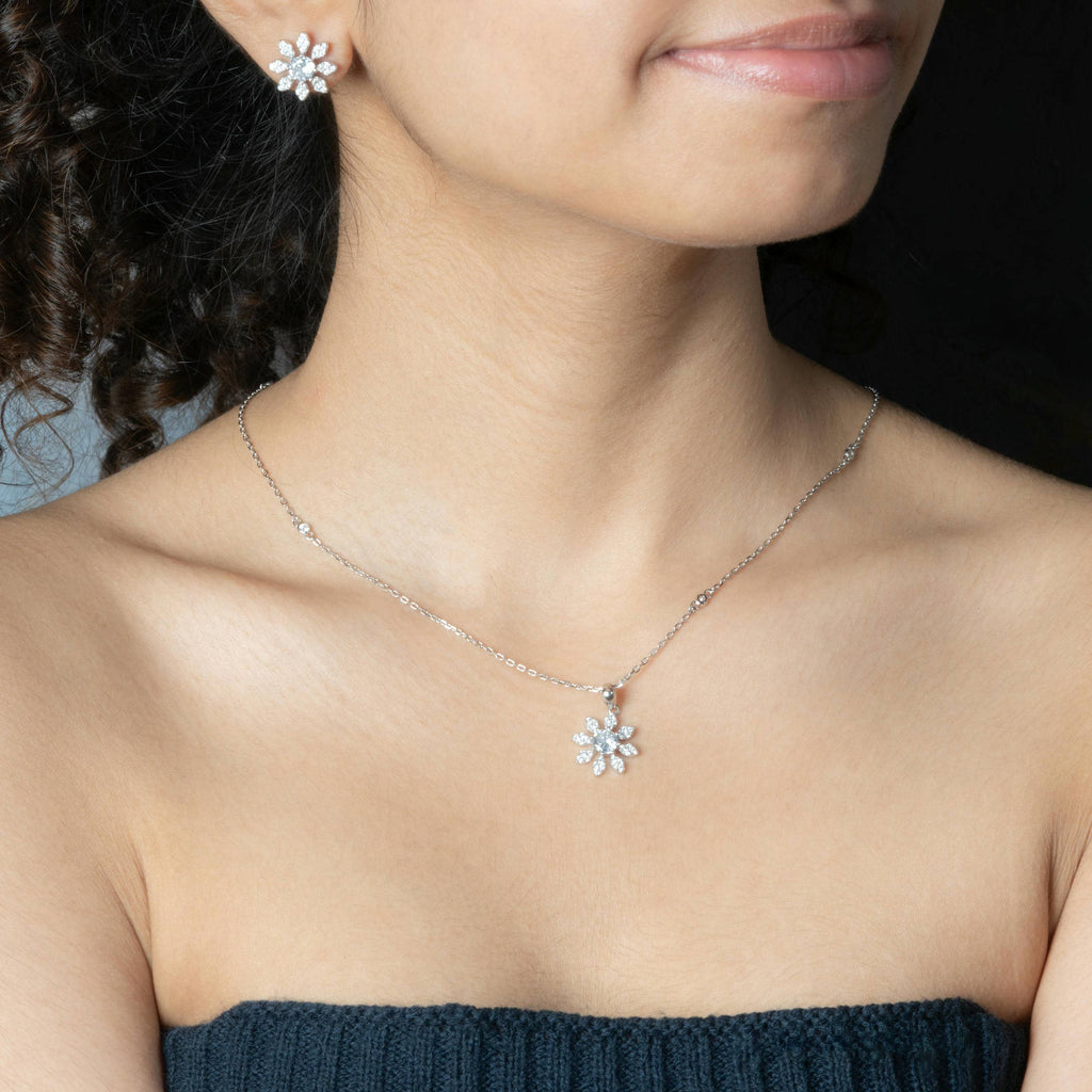 Rose gold plated floral pendant set