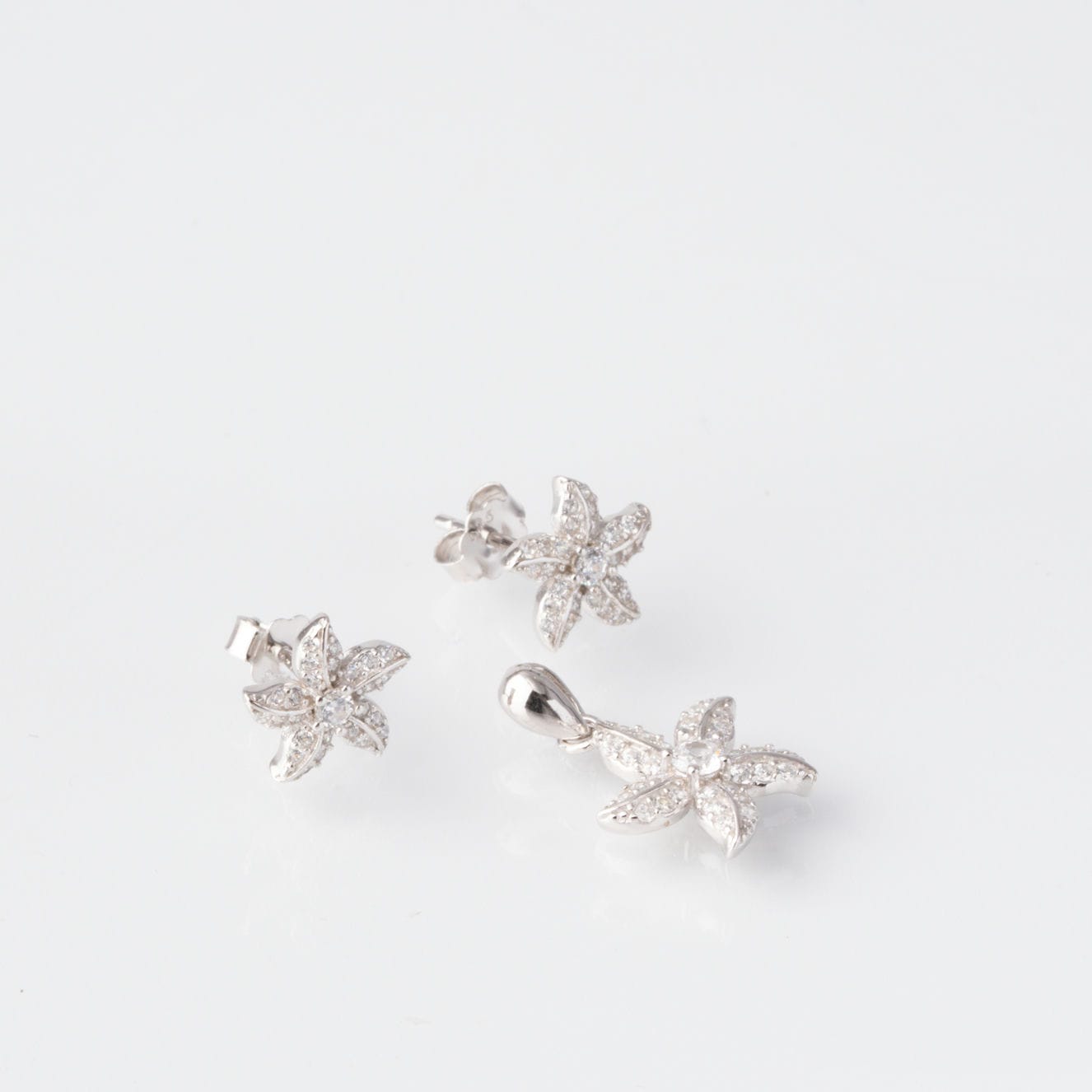 Blossom Bloom  pendant set
