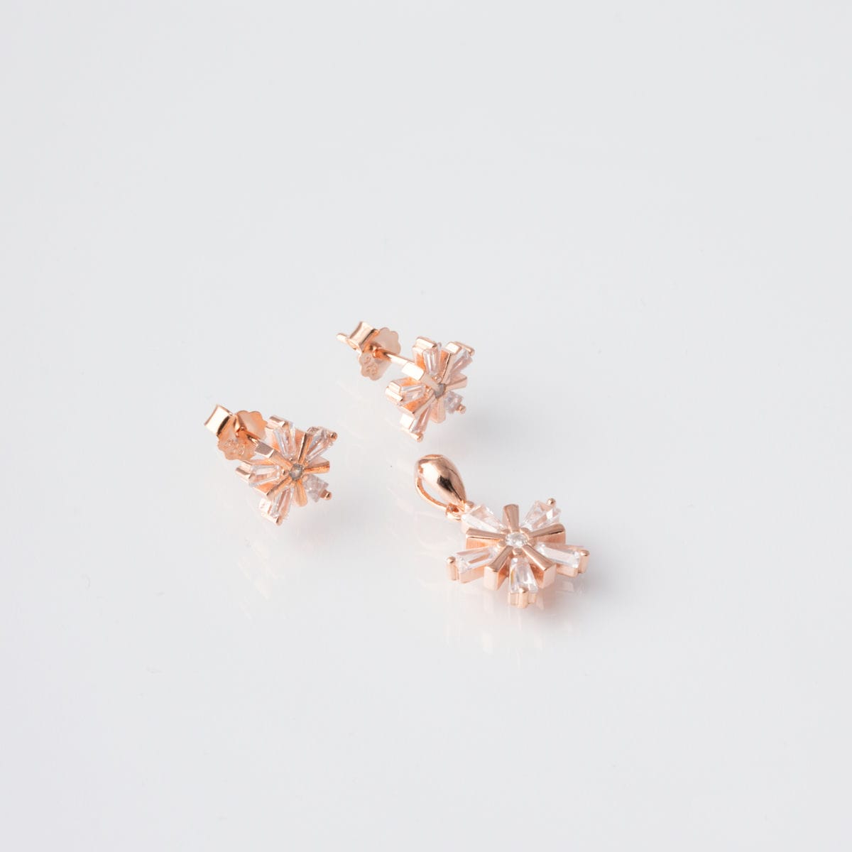 Wildflower Charm Pendant Set