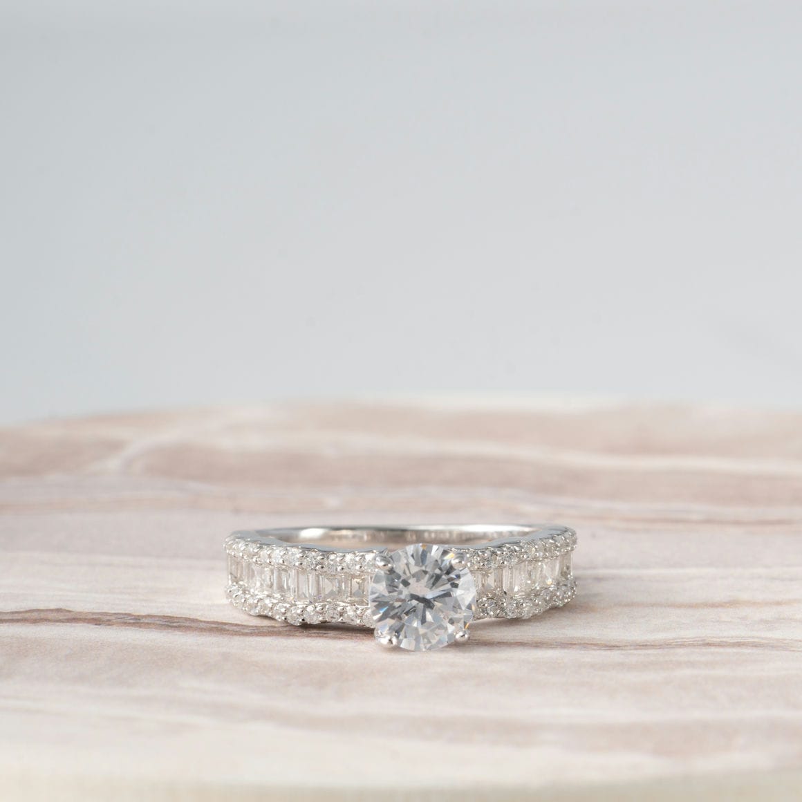 Solitaire Classique CZ Silver Ring