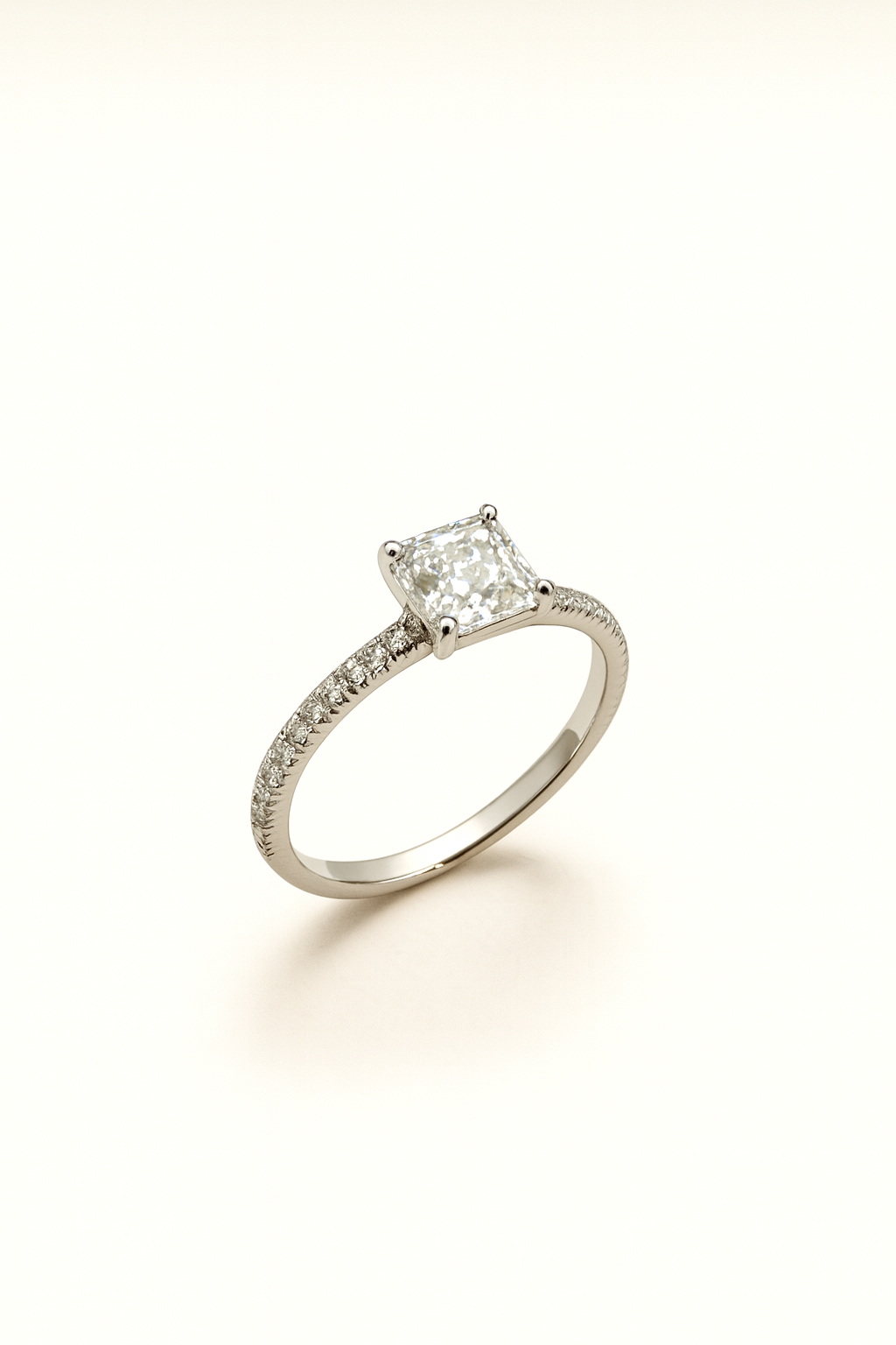925 Silver Solitaire Ring
