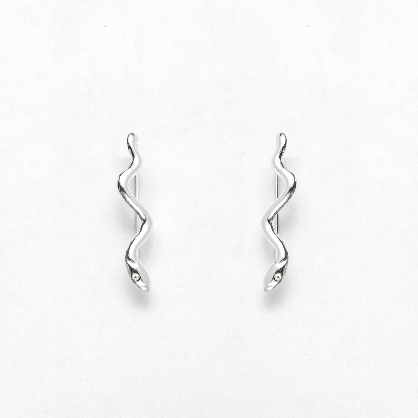 925 Sterling Silver Sleek Snake Ear Cuffs - Minimalist Jewelry for Edgy Fashion Styles