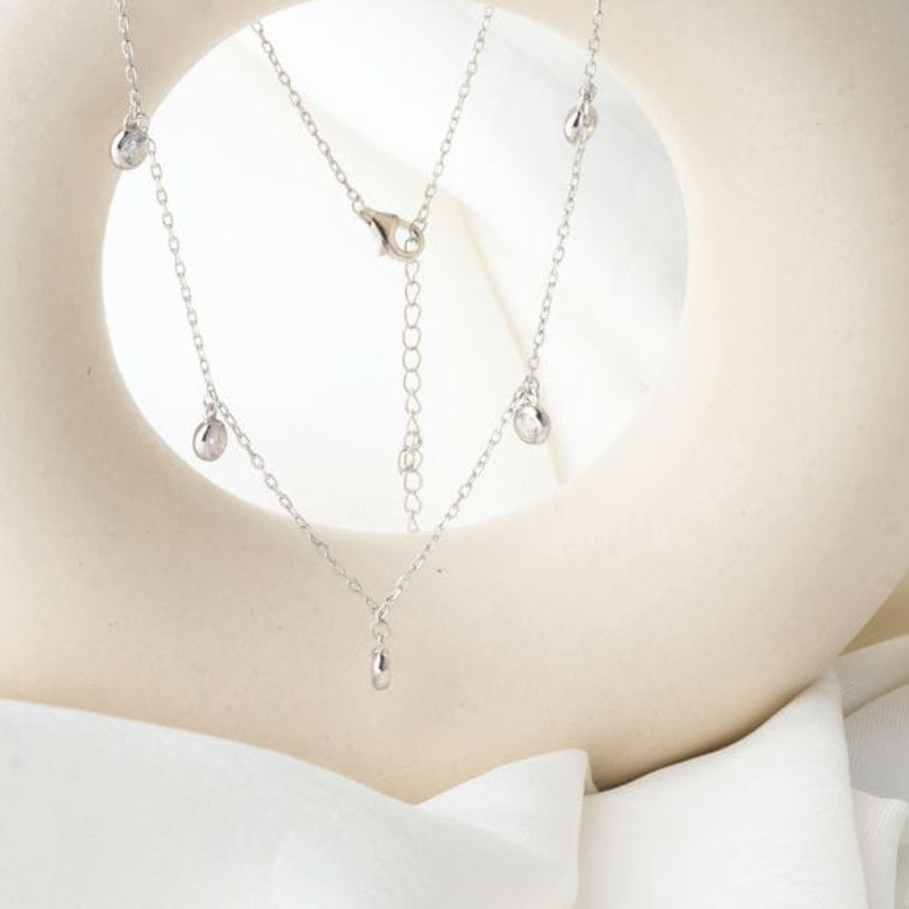 Radiant Silver Loop Pendant Necklace Set