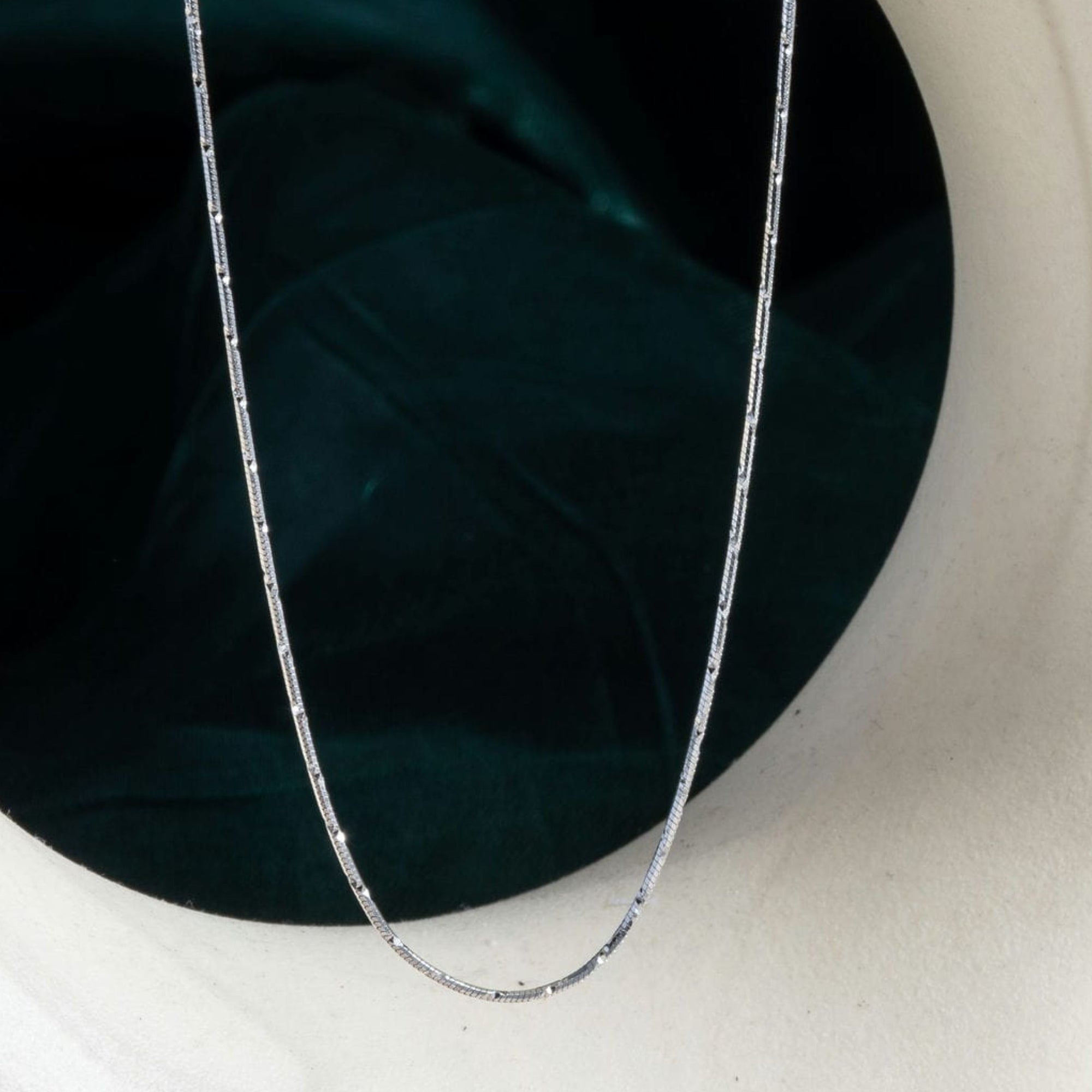 Contemporary Chic Silver Pendant Necklace Set