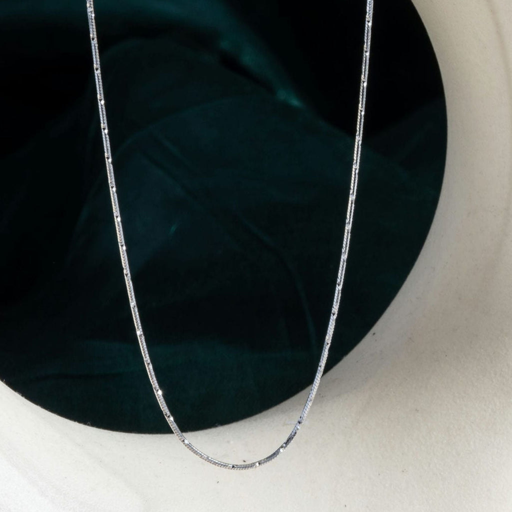 Silver Rose Fusion Strand Chain